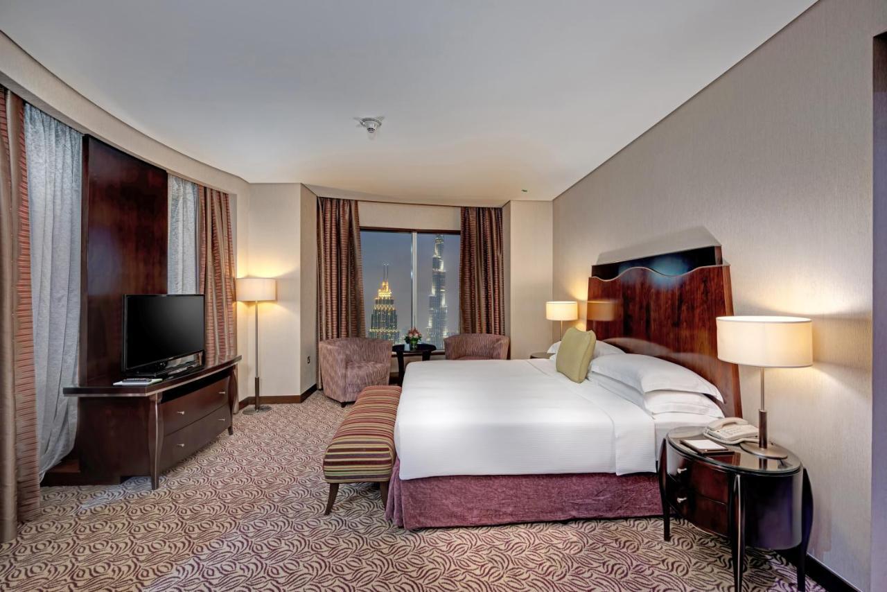 Spacious High Floor One Bedroom Suite Complimentary Buffet,1198699573:JPEG