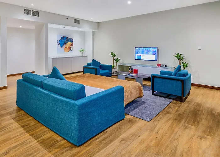 Ramada , Suites And Apartments By Wyndham Dubai JbrSpa Hotel